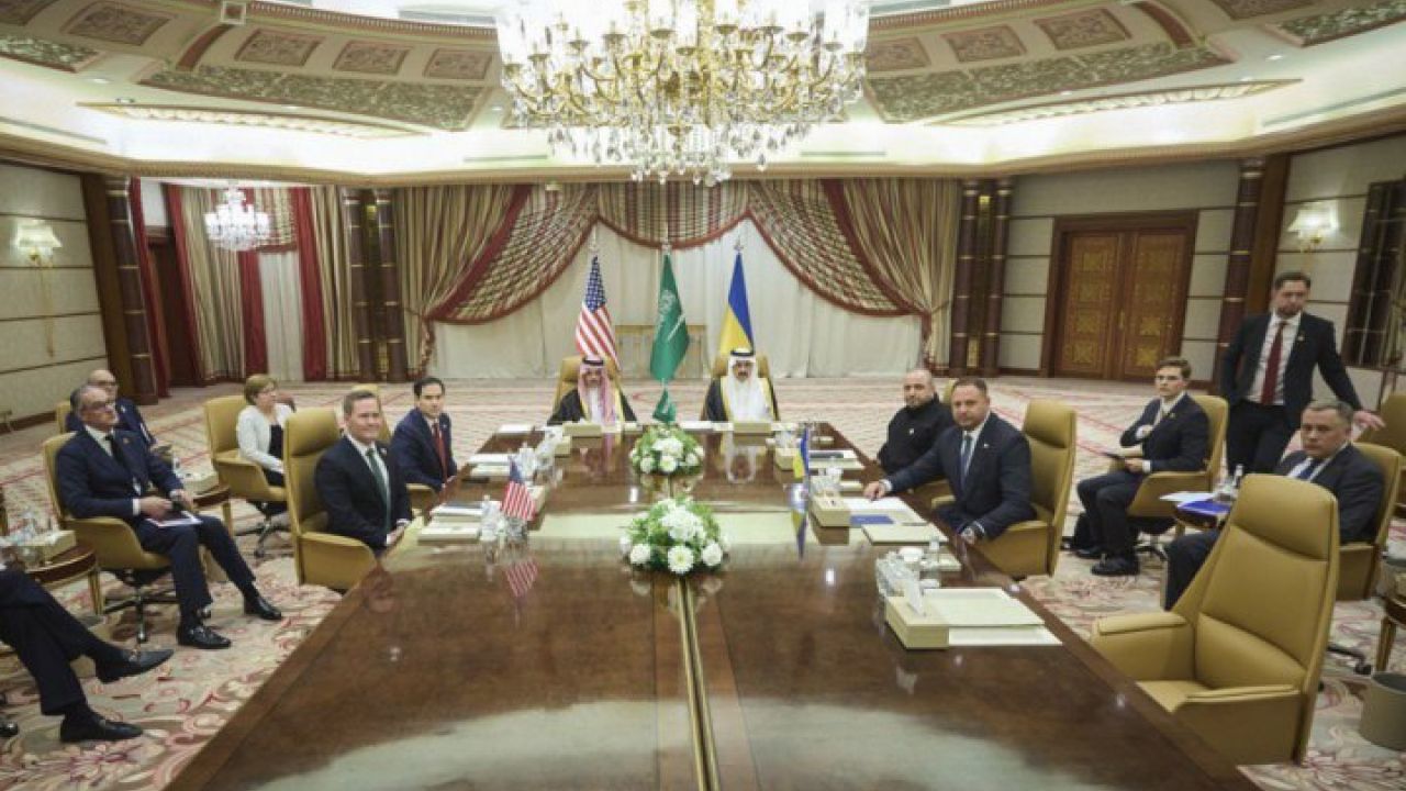 Фото до новини