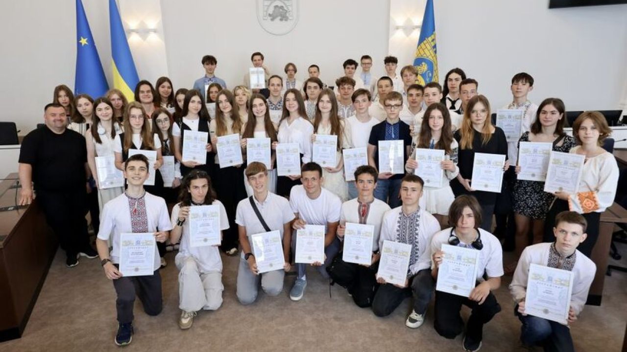 Фото до новини