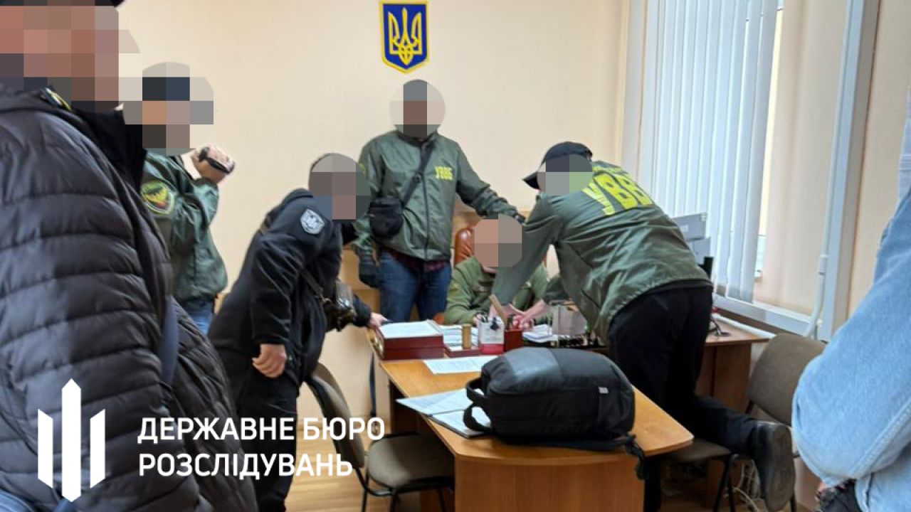 Фото до новини