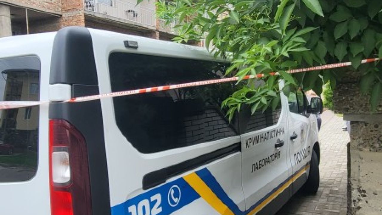 Фото до новини