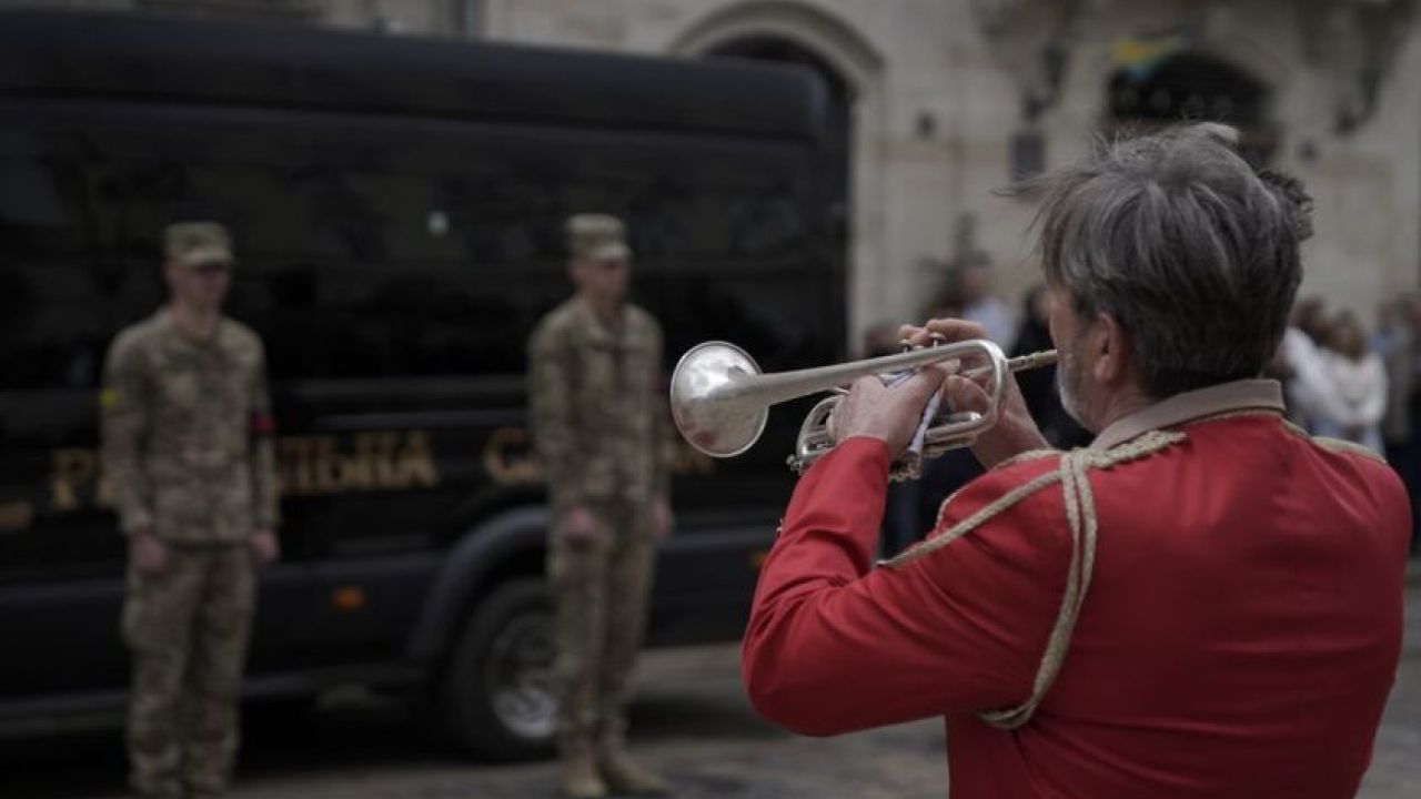 Фото до новини