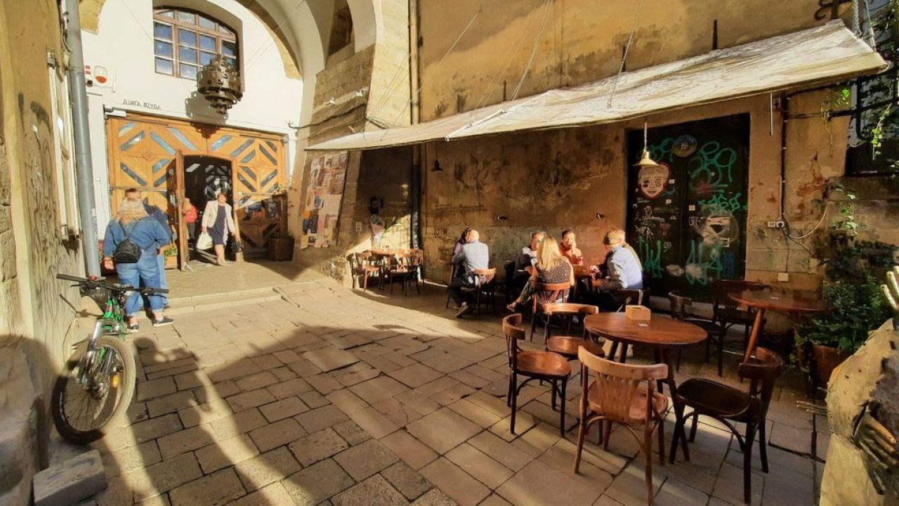 Фото до новини