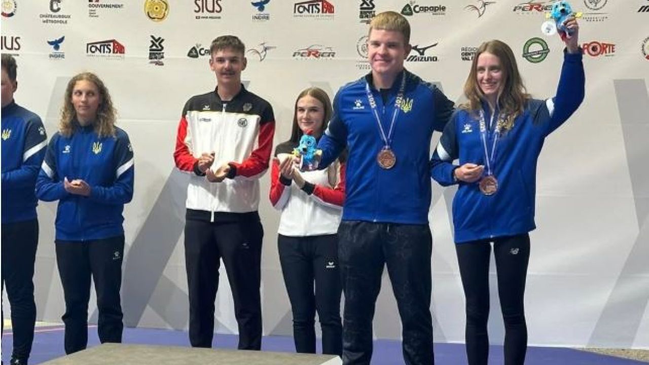 Фото до новини