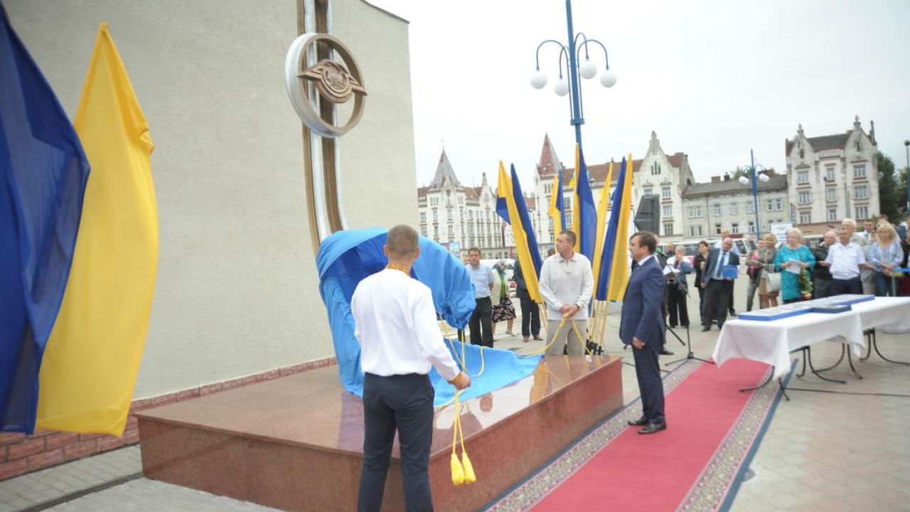 Фото до новини