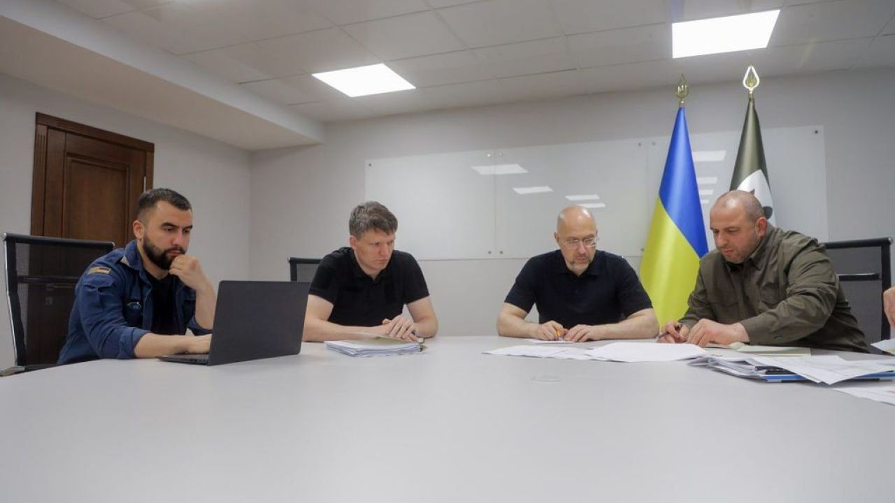 Фото до новини