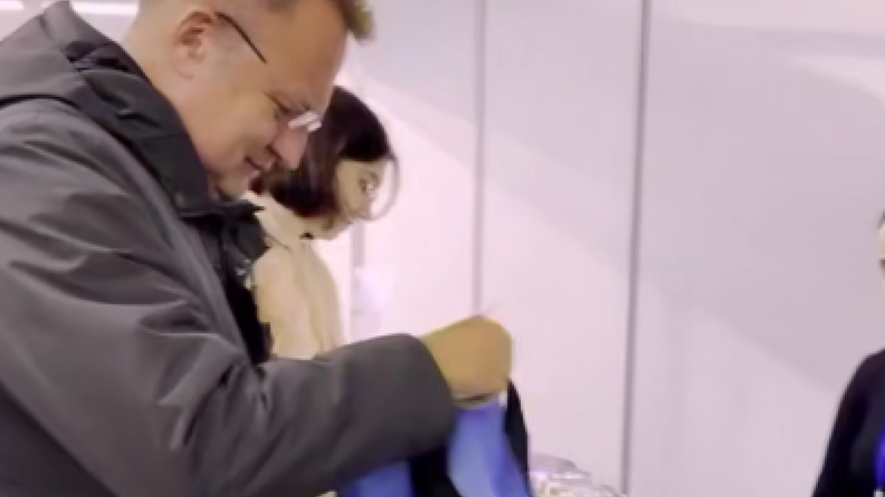 Фото до новини