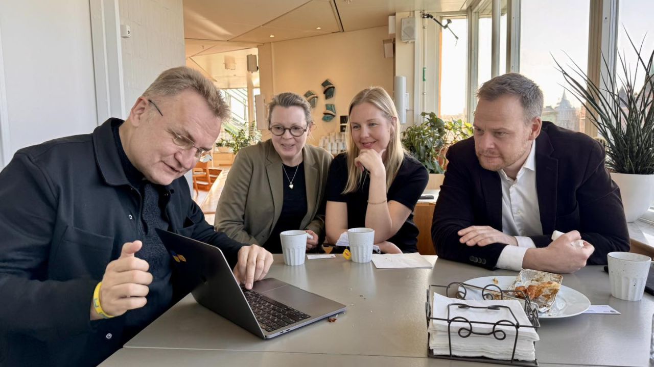 Фото до новини