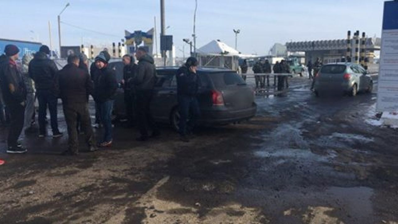 Фото до новини