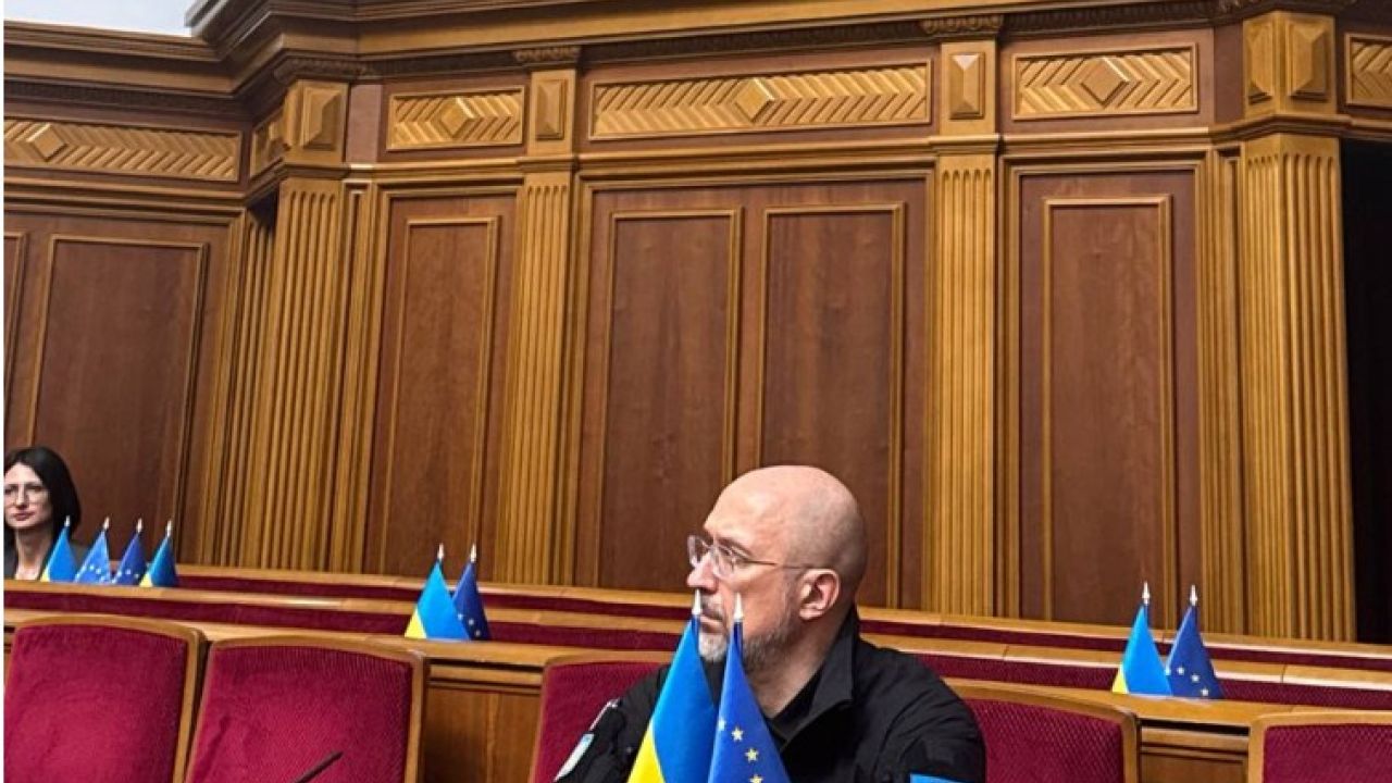 Фото до новини