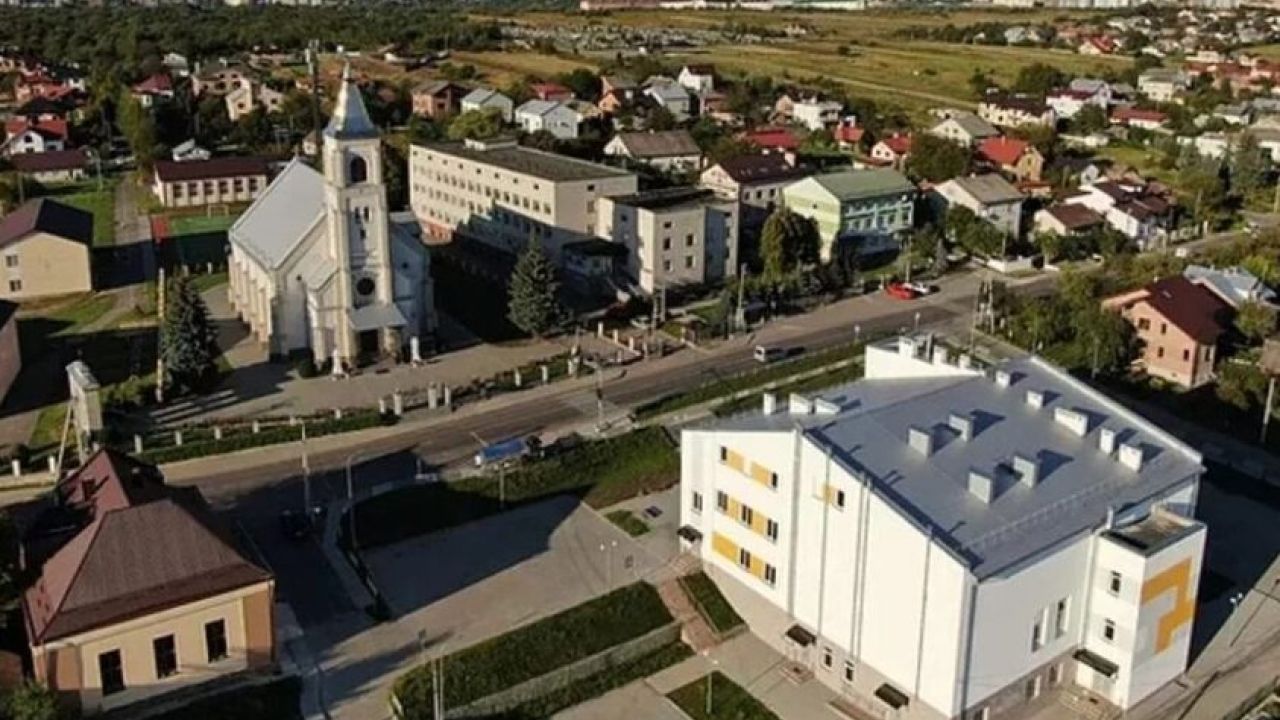 Фото до новини