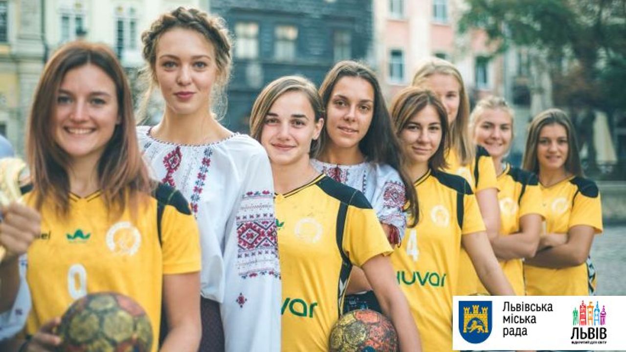 Фото до новини