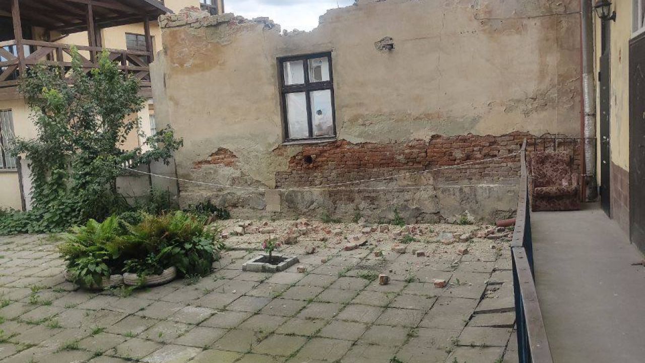 Фото до новини