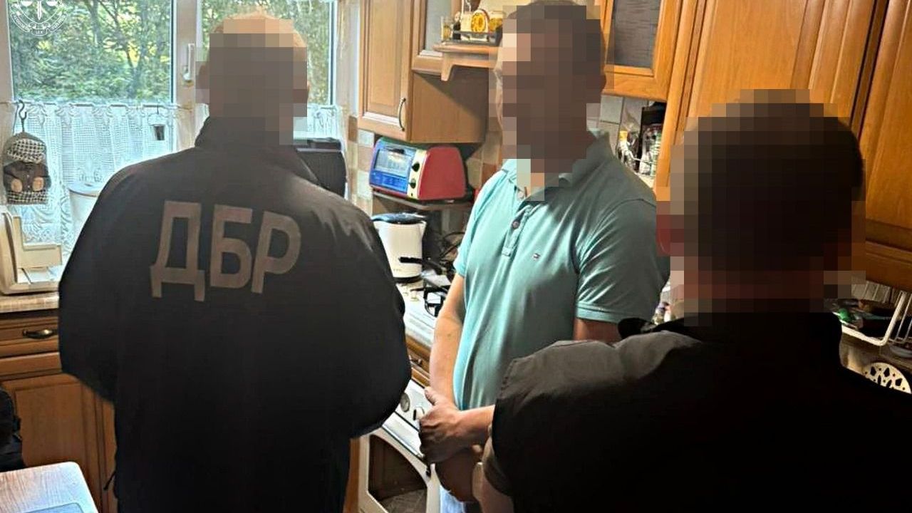 Фото до новини