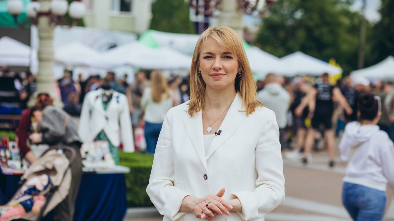 Олена Шуляк під час змагань «Сильні України», які пройшли 14 червня в Ірпені (Київщина)