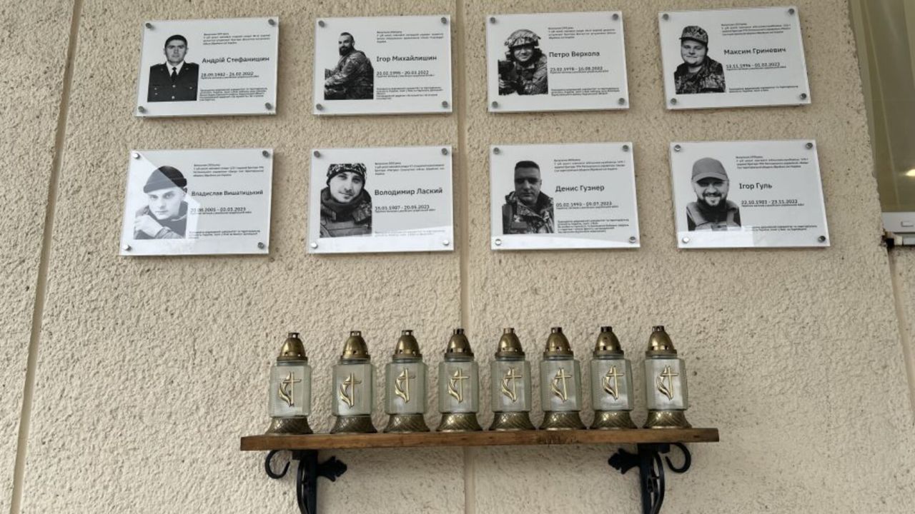 Фото до новини