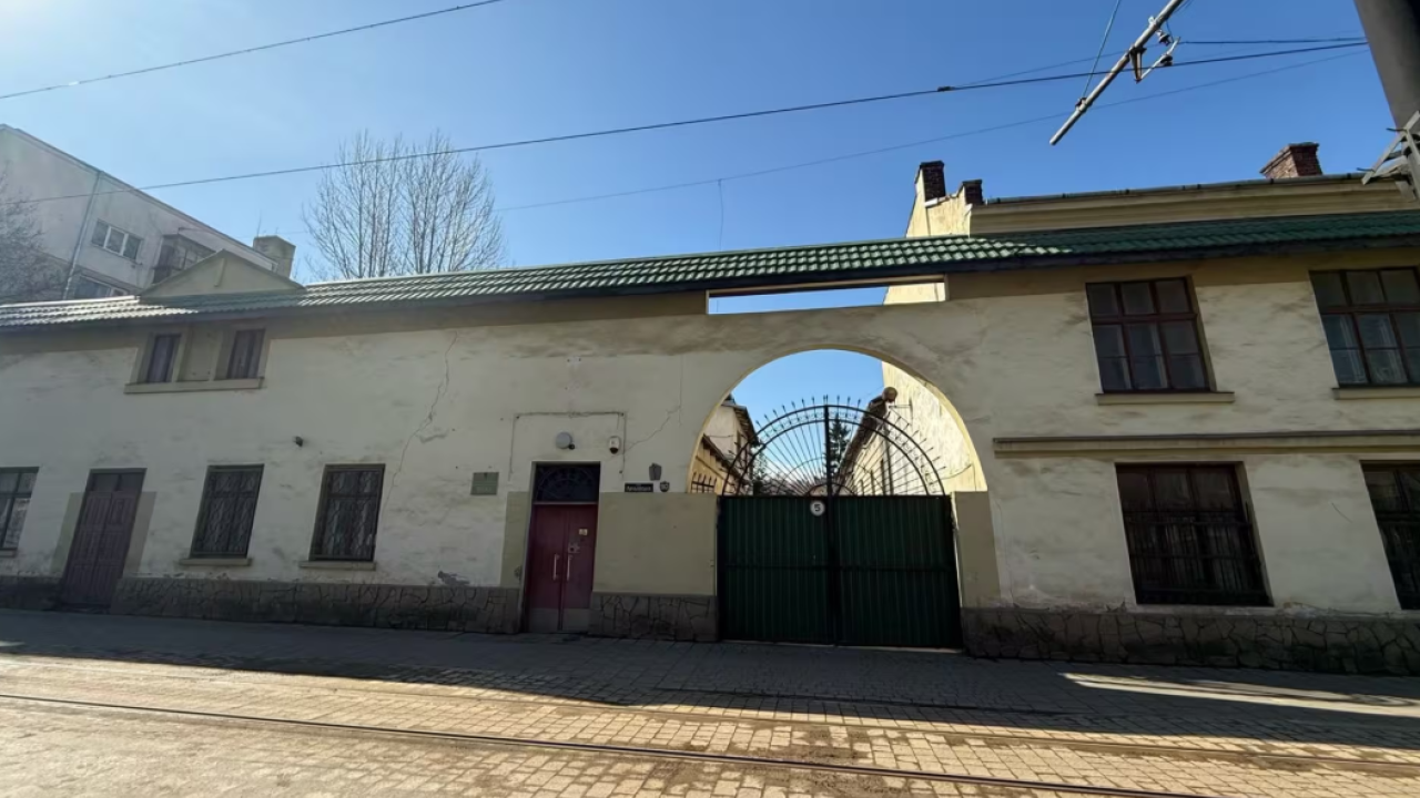 Фото до новини