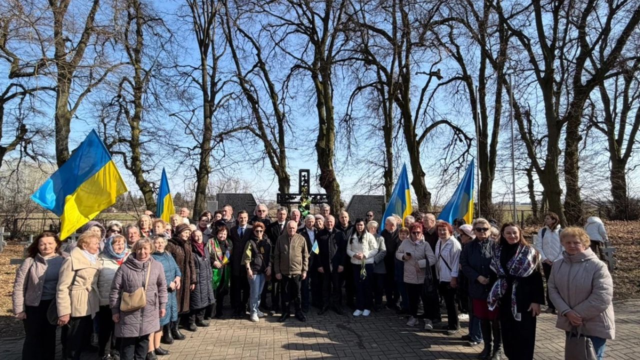 Фото до новини