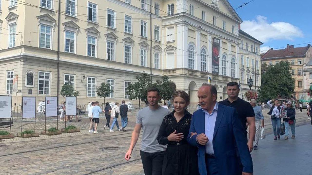 Фото до новини