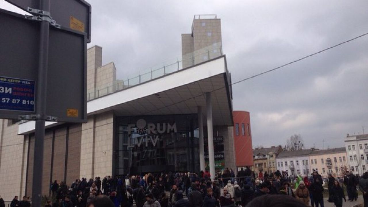 Фото до новини