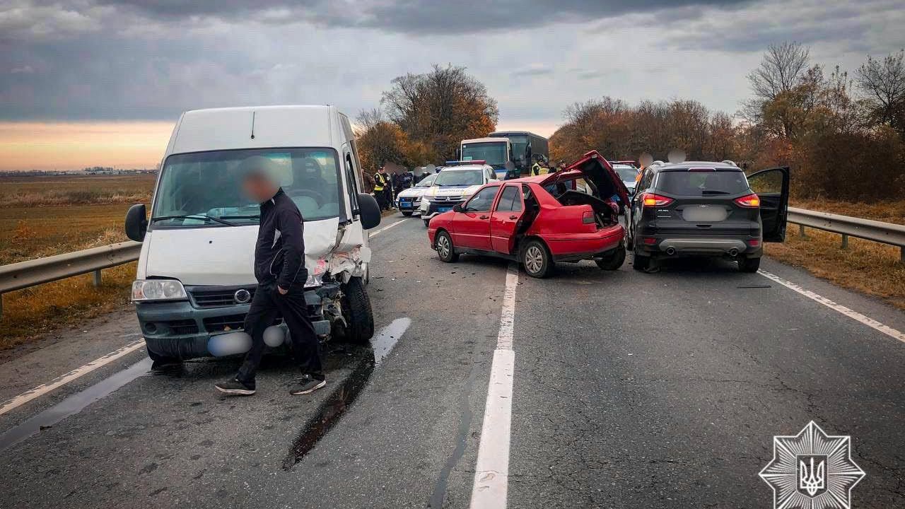 Фото до новини