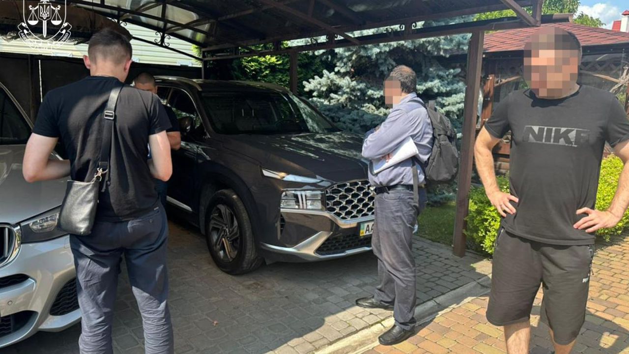 Фото до новини