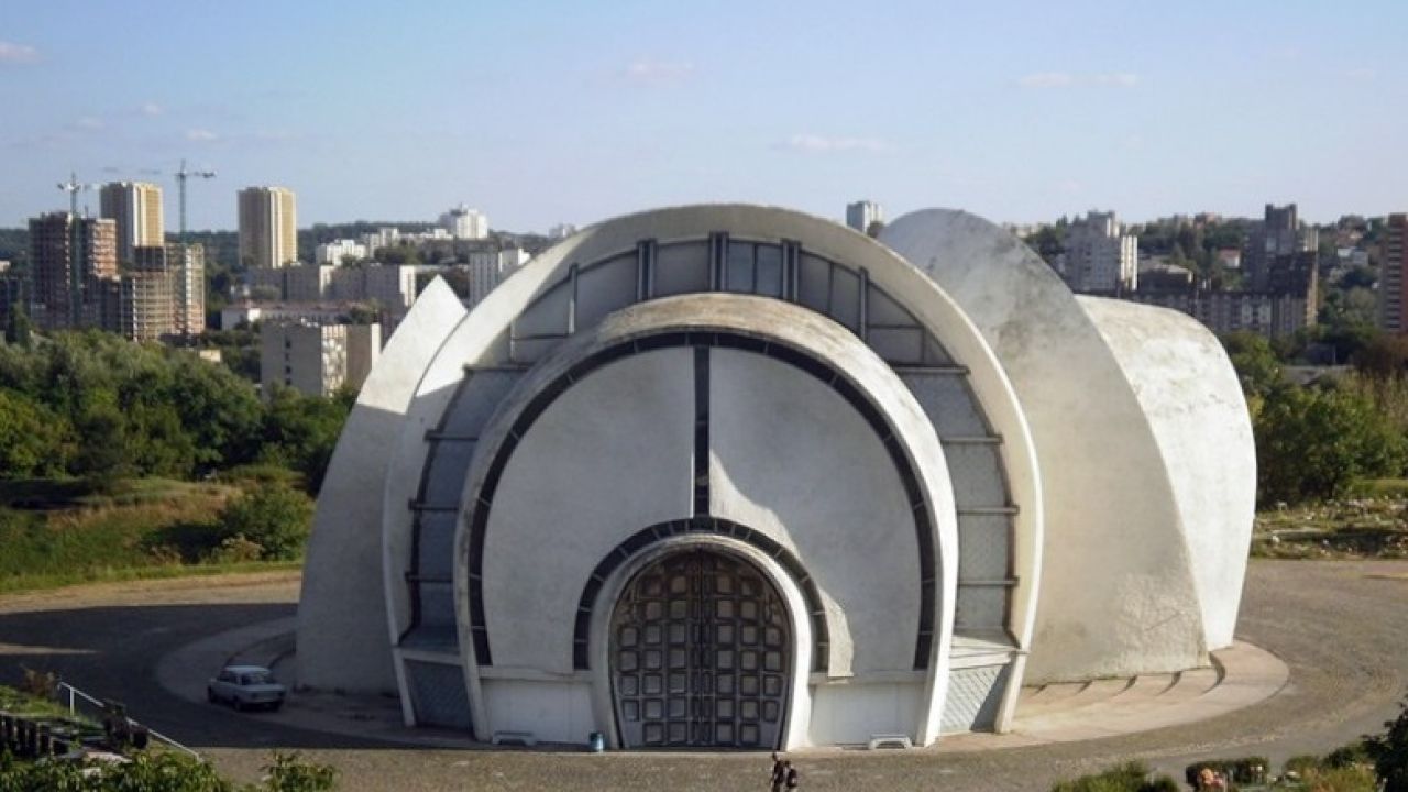 Фото до новини