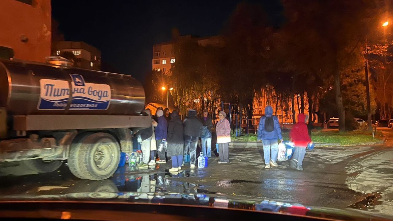 Фото до новини