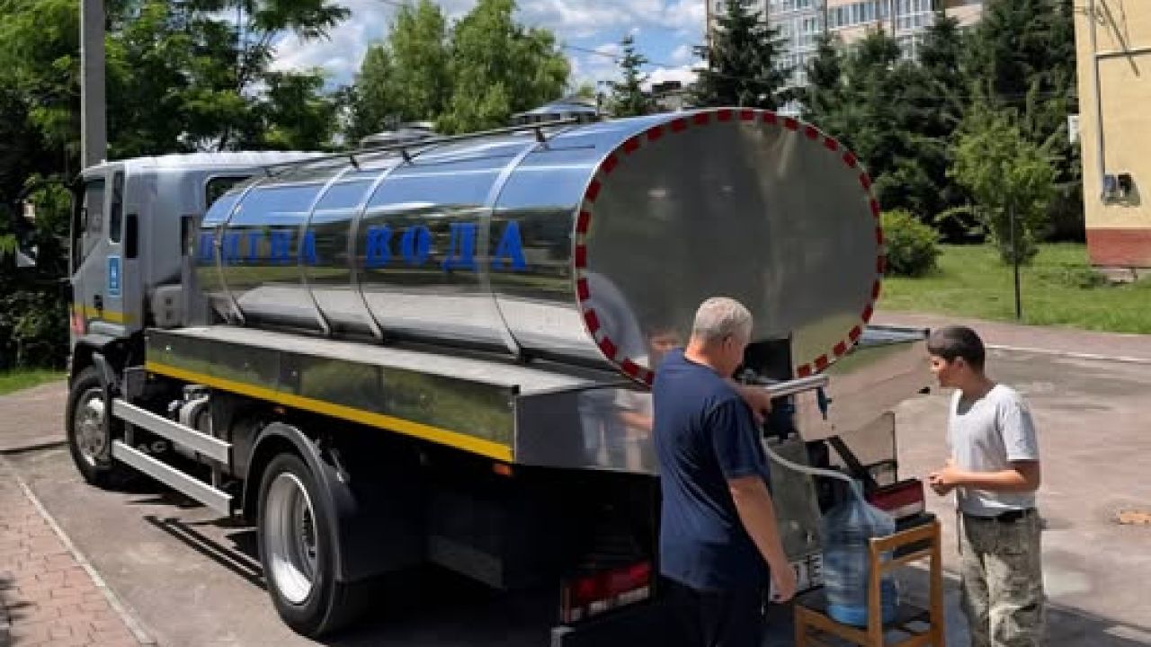 Фото до новини