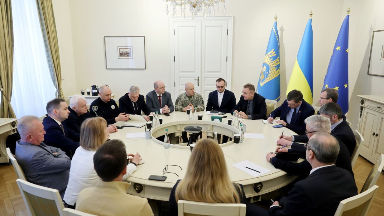 Фото до новини