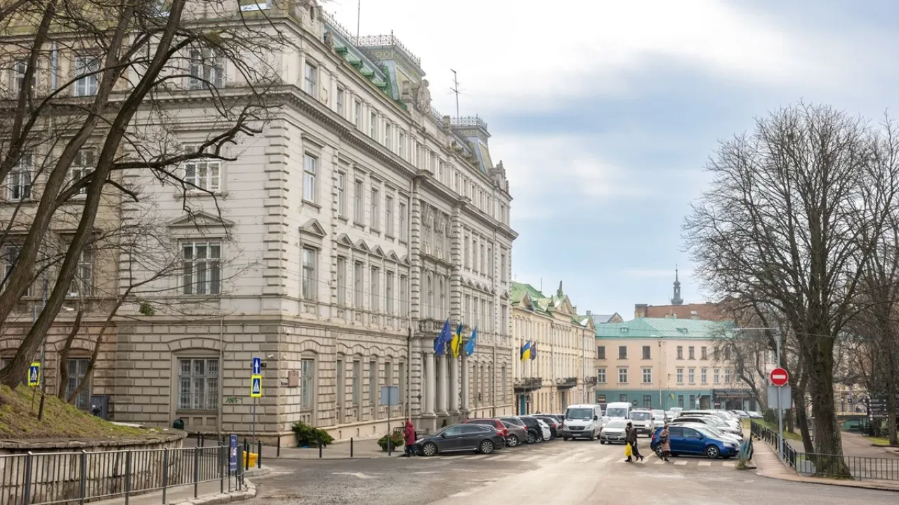 Фото до новини