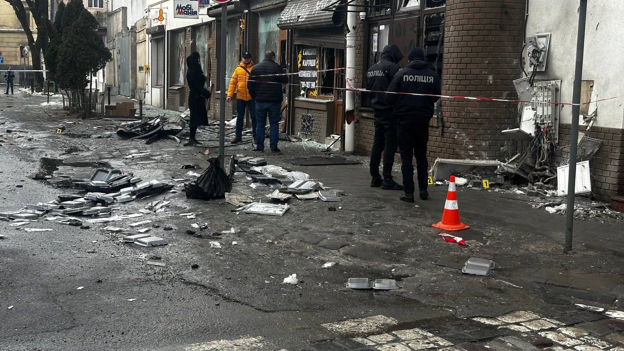 Фото до новини