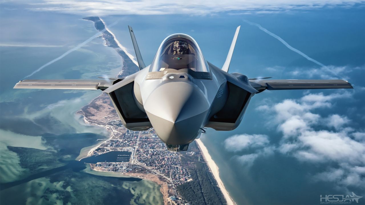 Фото до новини