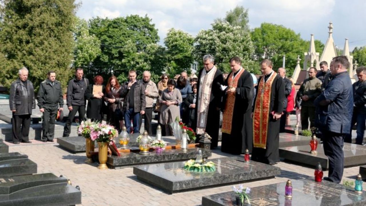 Фото до новини