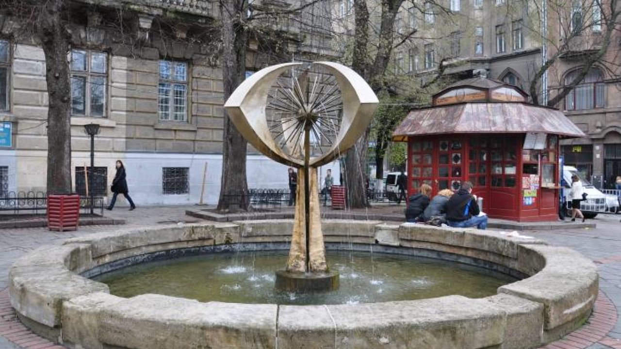 Фото до новини