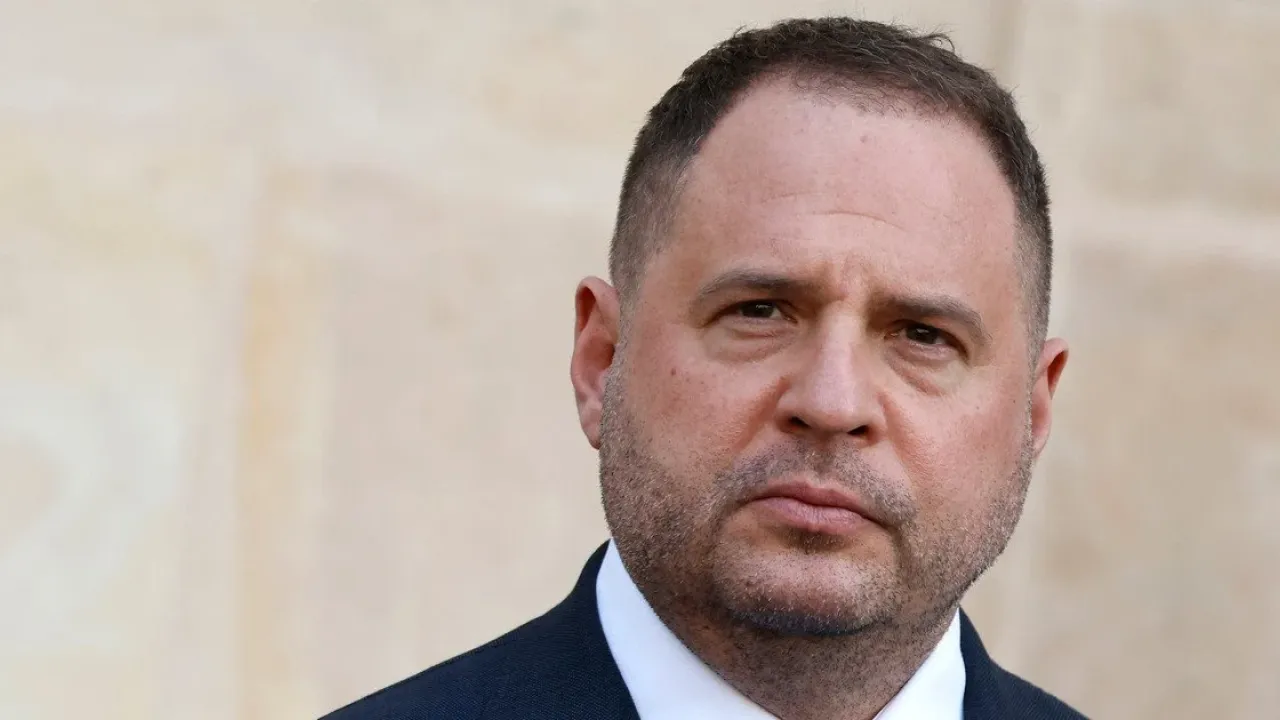 Фото до новини