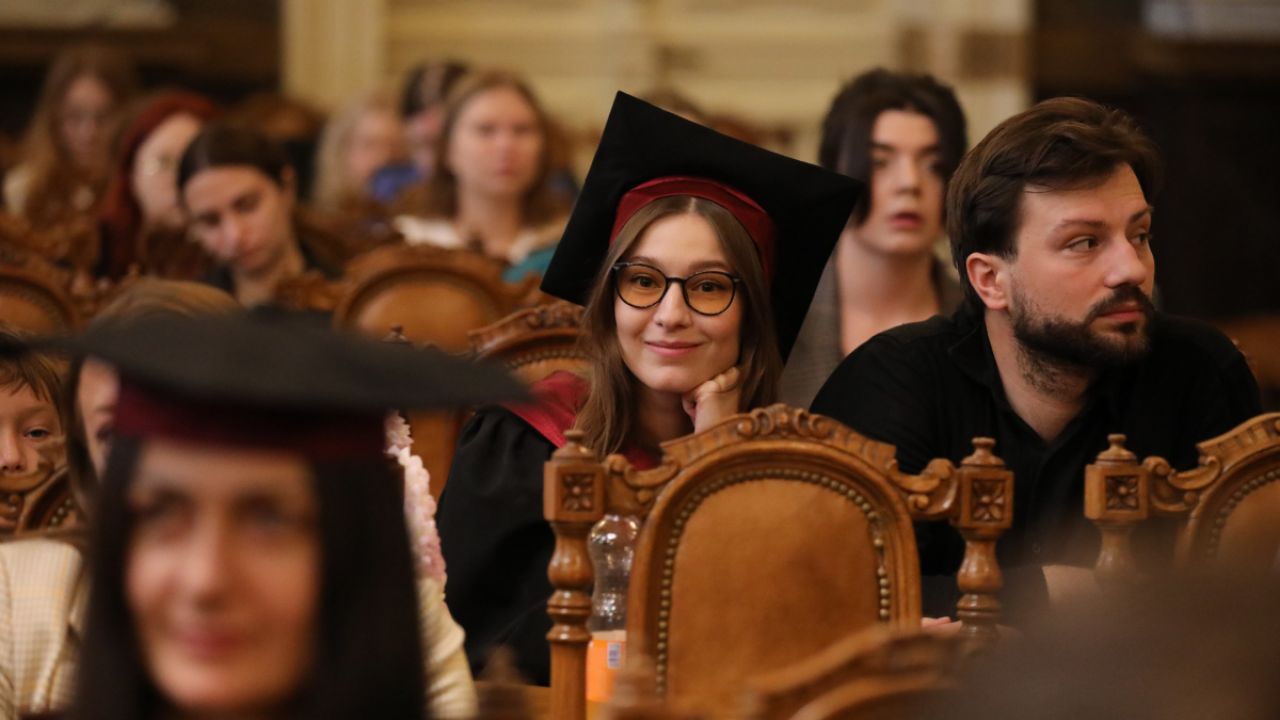 Фото до новини