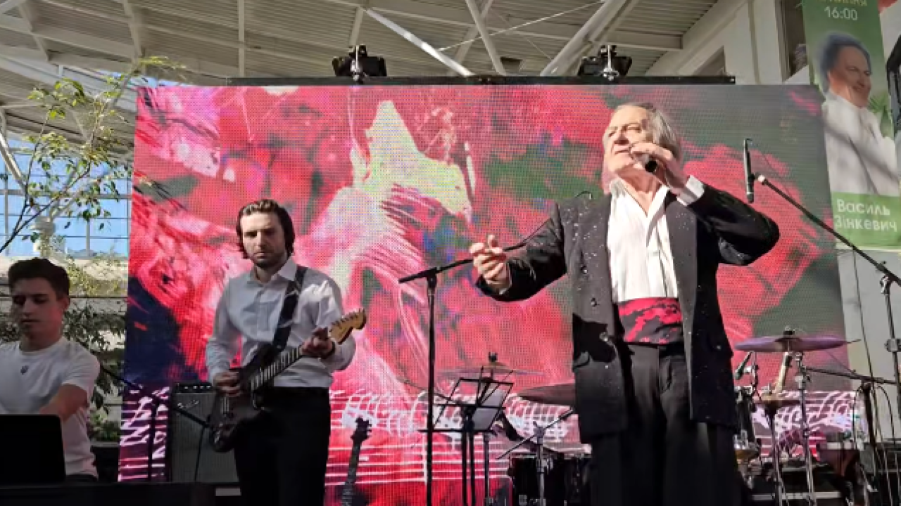 Фото до новини