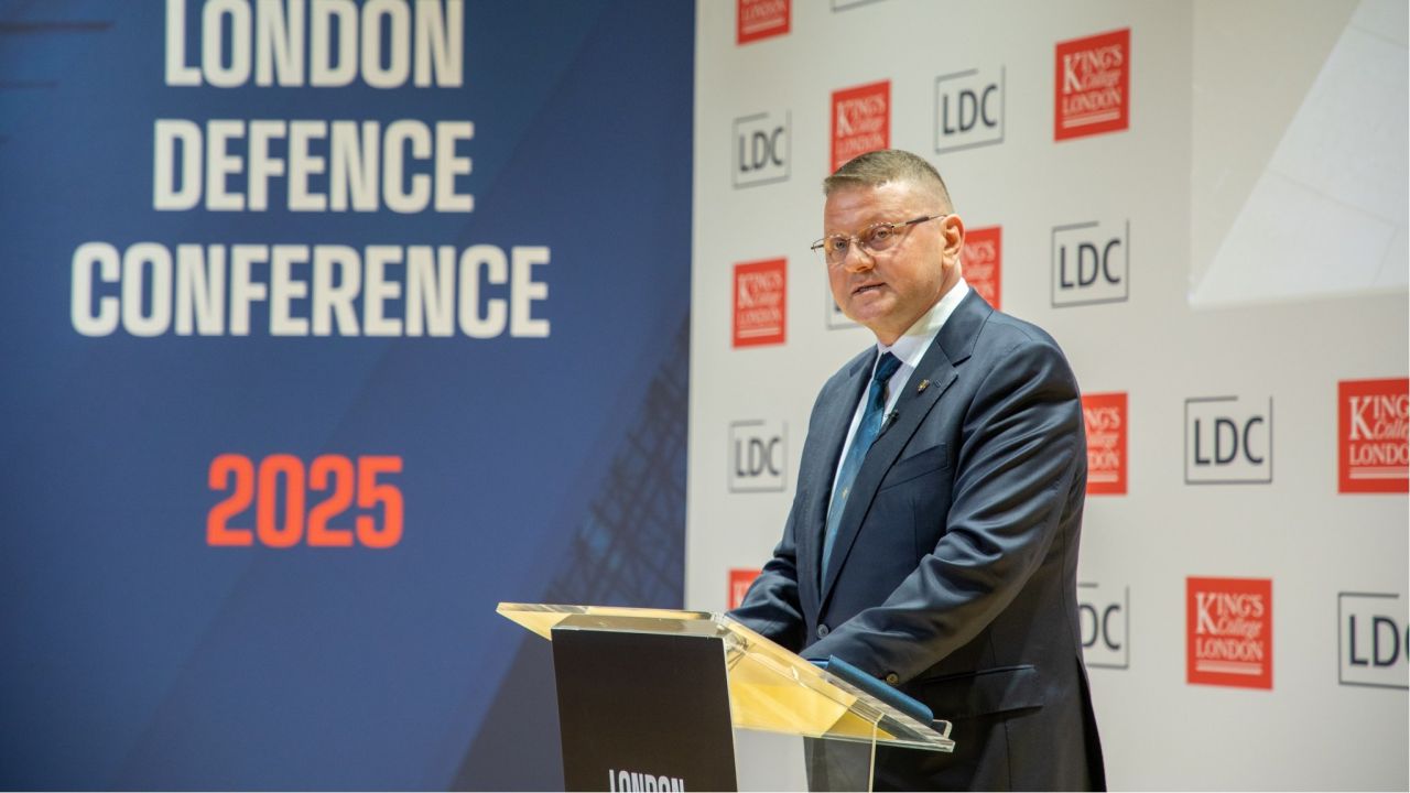 Фото до новини