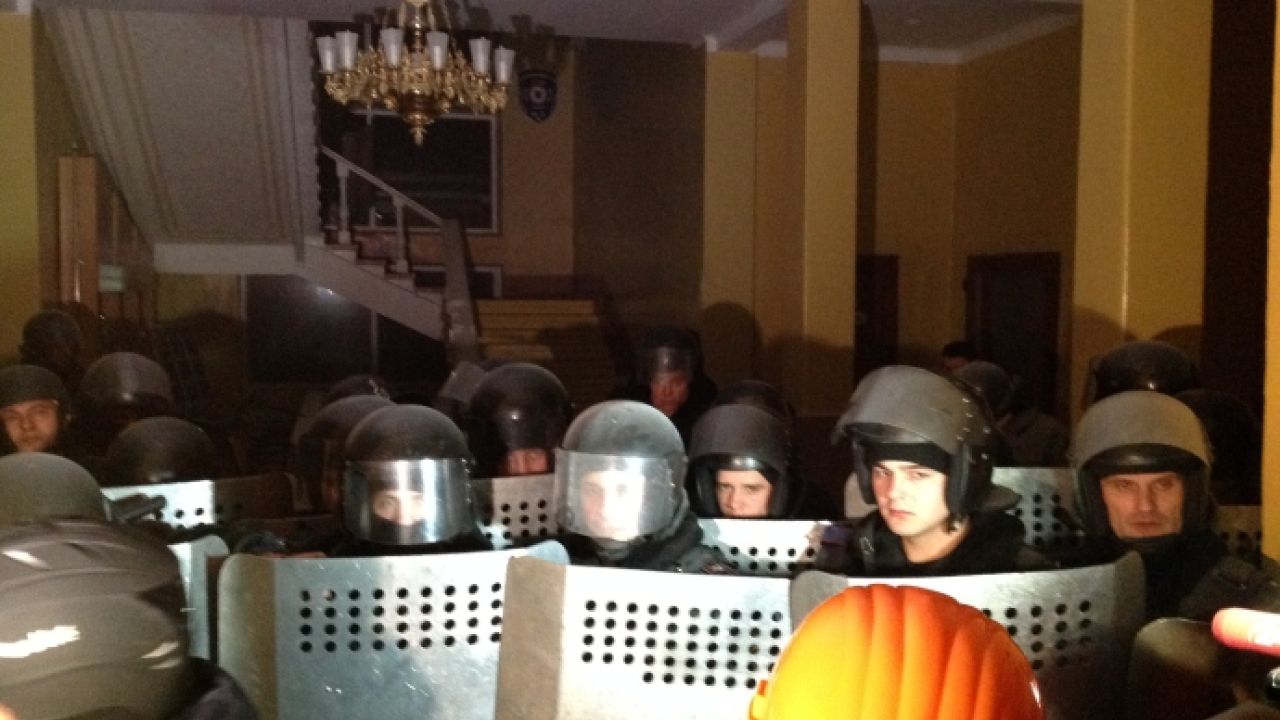 Фото до новини