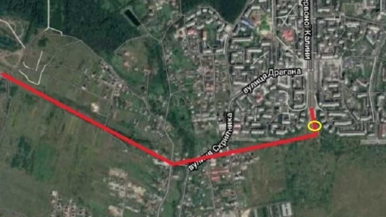 На карті червоним кольором позначено орієнтовне розташування продовження вул. Вернадського, а жовтим обведена ділянка, яку передали у приватну власність.