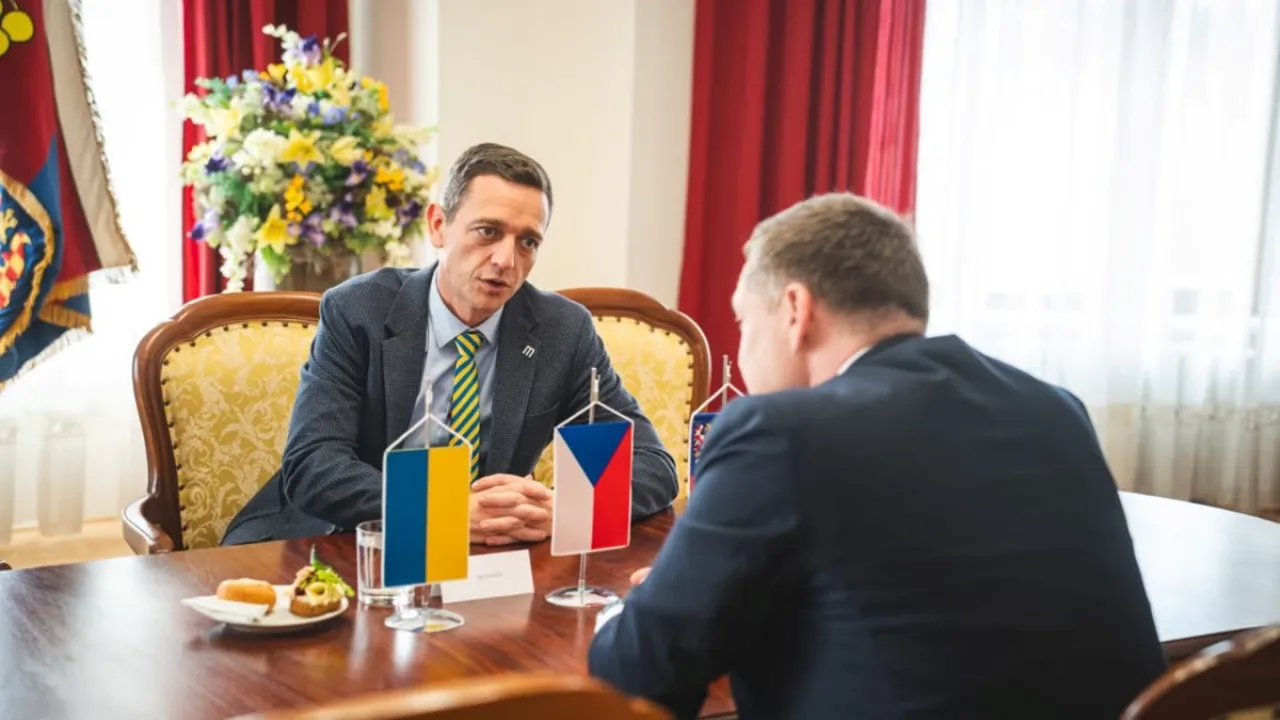 Фото до новини