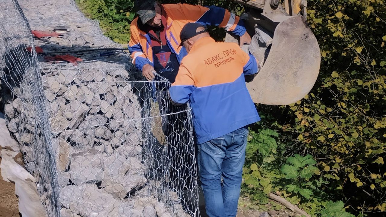 Фото до новини