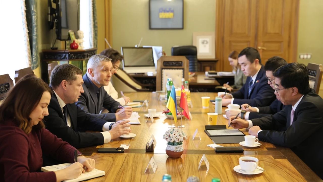 Фото до новини