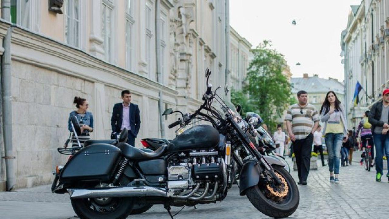 Фото до новини