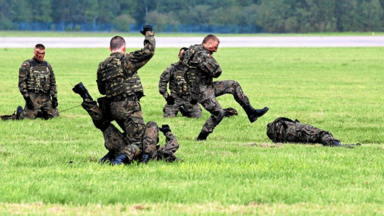 Фото до новини