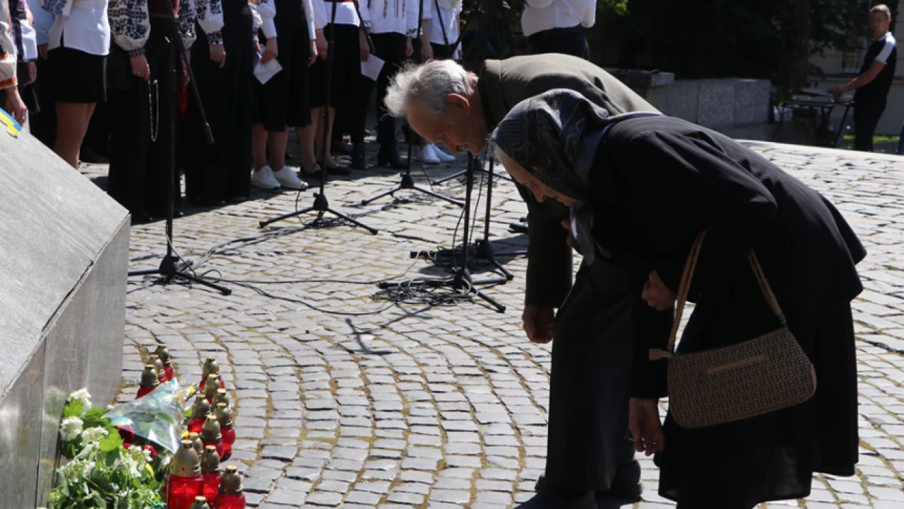 Фото до новини