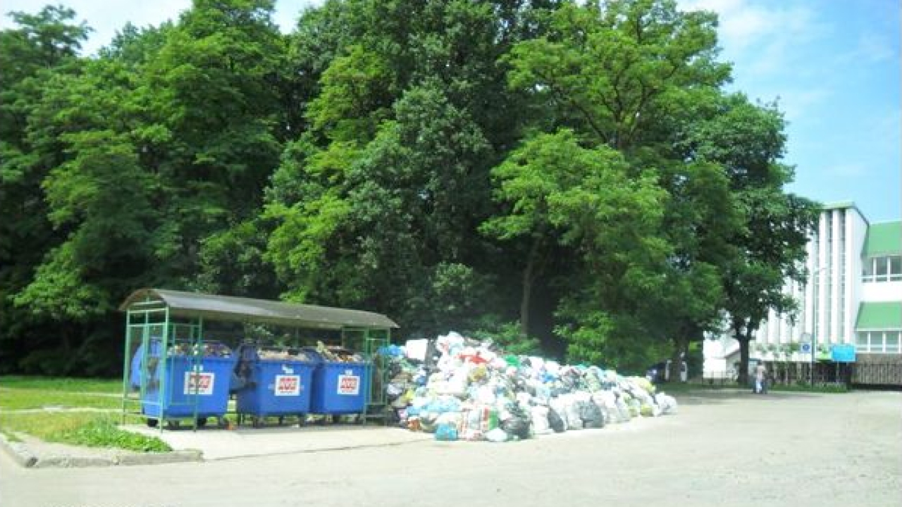 Фото до новини