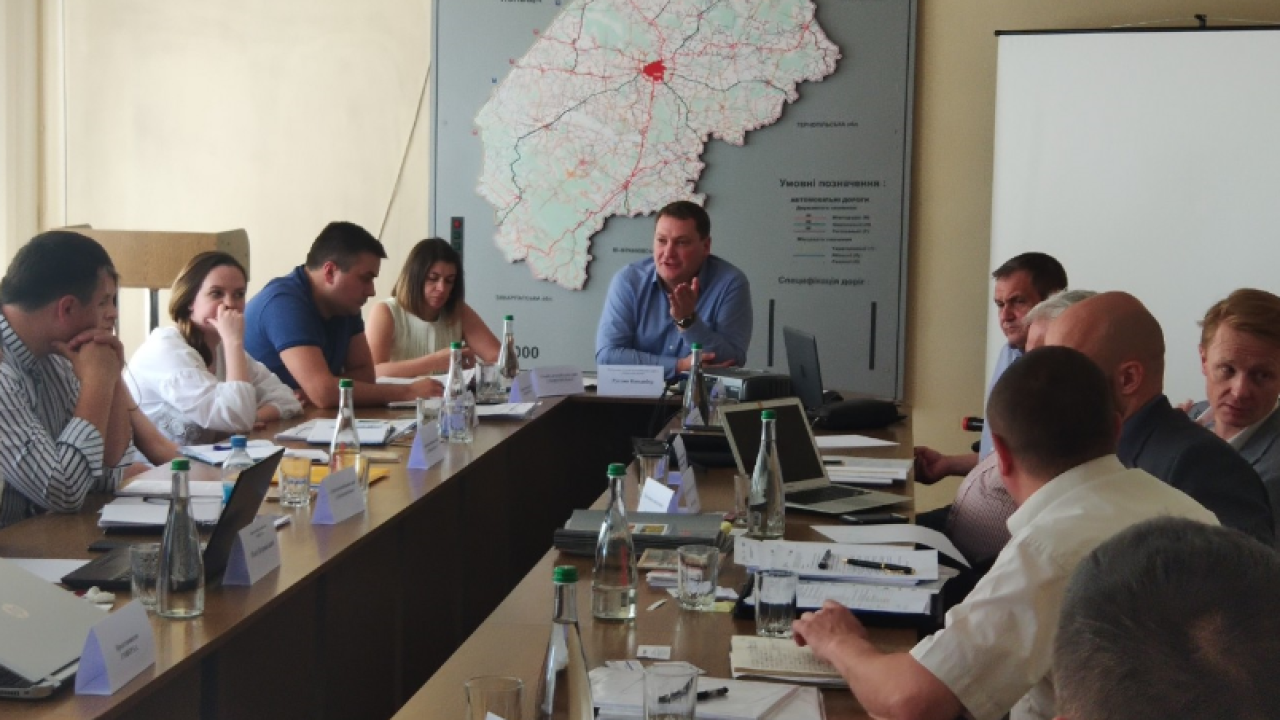 Фото до новини