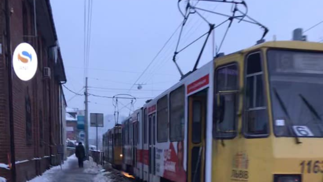 На вулиці Промисловій