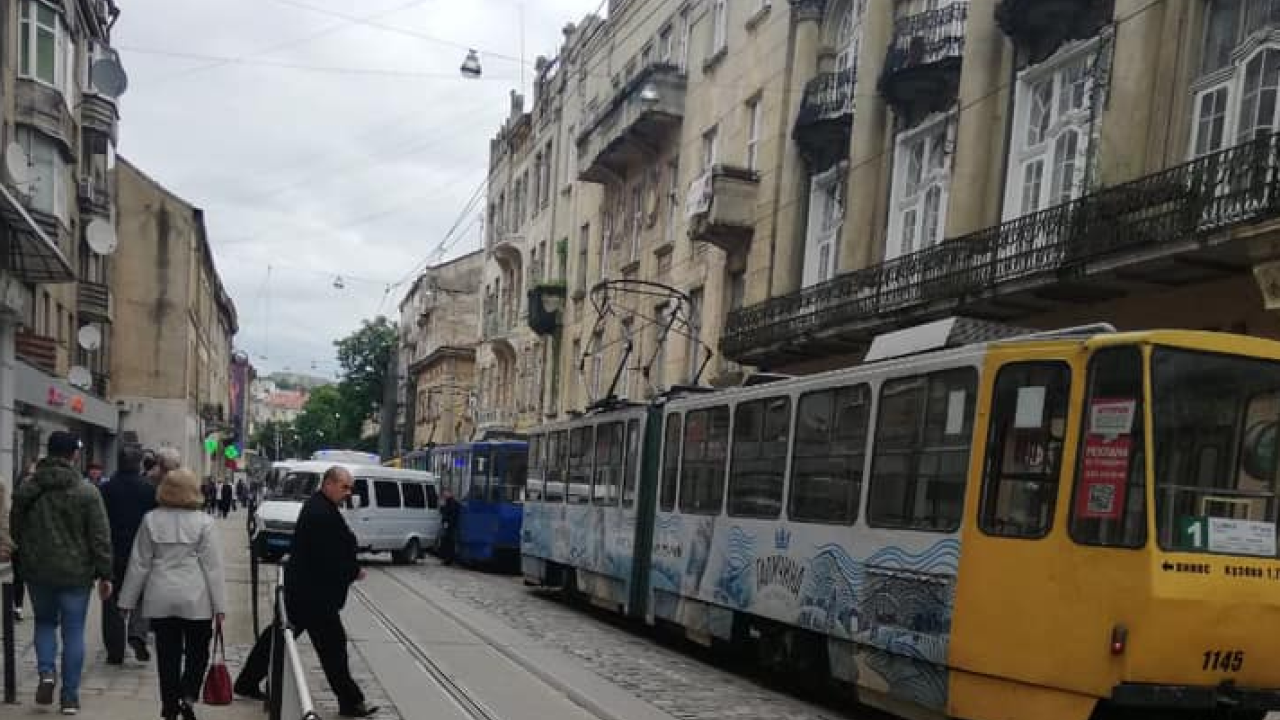 Фото до новини